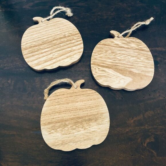 Fall Autumn Halloween Wooden Farmhouse Pumpkin Ornaments Set - Picture 1 of 3